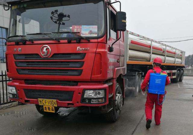 广东省道路货物运输企业复工已超七成